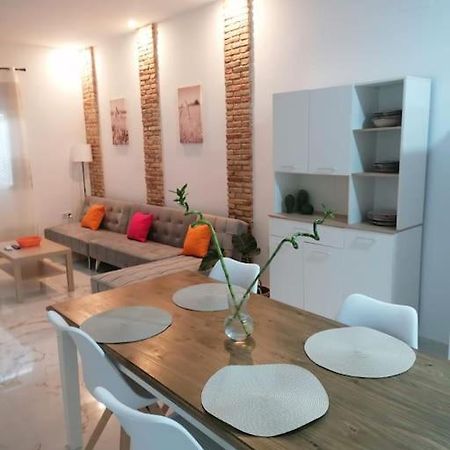 Living Cordoba 2 Dormitorios Ngoại thất bức ảnh